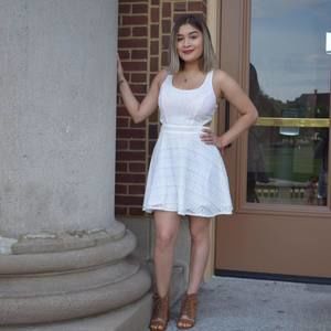 Meet your Posher, Aida